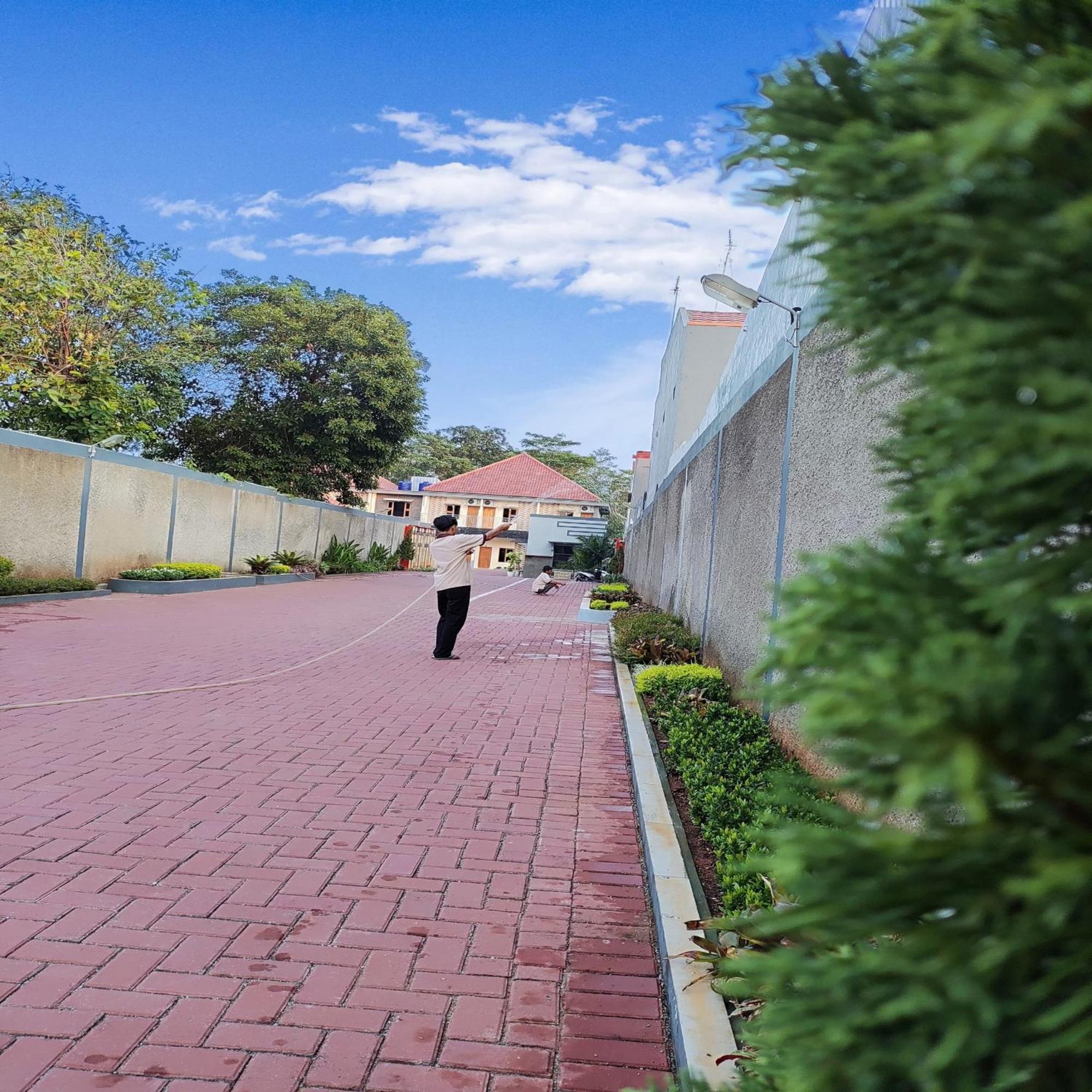 Hotel Cibening Purwakarta Exterior foto